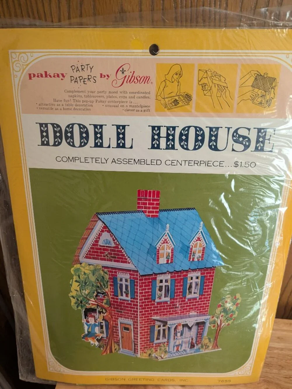 New VTG Pop Up Dollhouse Cardboard Decor Party Playroom Gibson Centerpiece